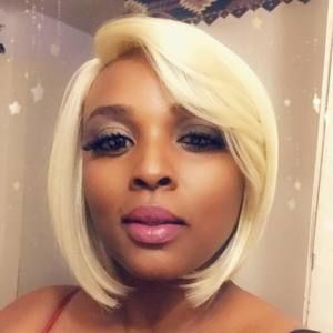 Meet your Posher, Nikki